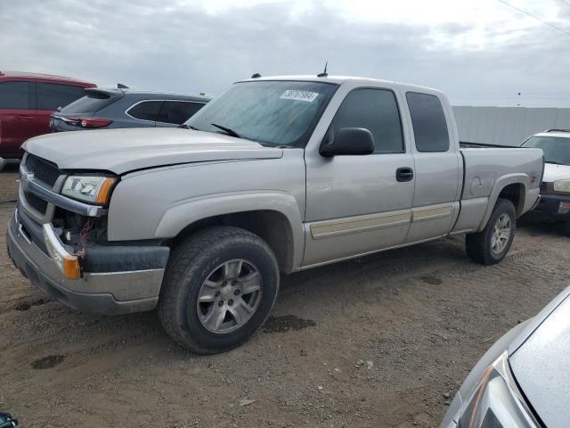 Image 1 of 2004 CHEVROLET SILVERADO K1500 2004 with VIN 2GCEK19T041130308