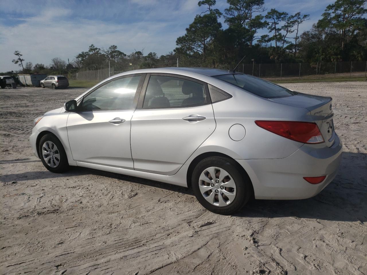 Image 2 of 2017 HYUNDAI ACCENT SE 2017 with VIN KMHCT4AE7HU241835