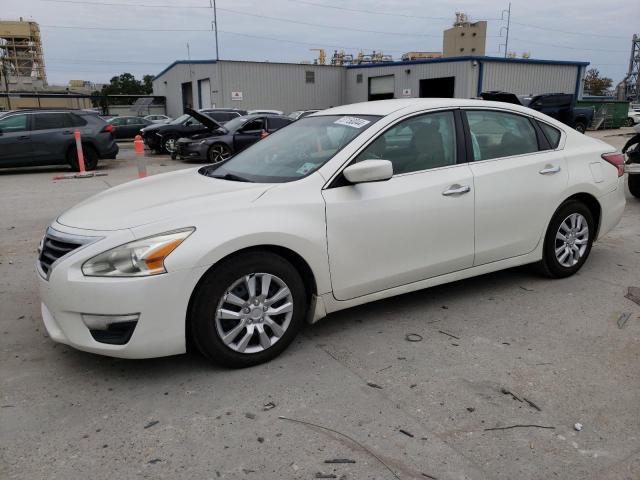 Image 1 of 2015 NISSAN ALTIMA 2.5 2015 with VIN 1N4AL3AP3FC272645