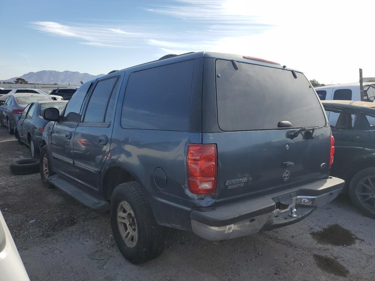 Obraz 2 z 2002 FORD EXPEDITION XLT 2002 z VIN 1FMRU15W22LA54427