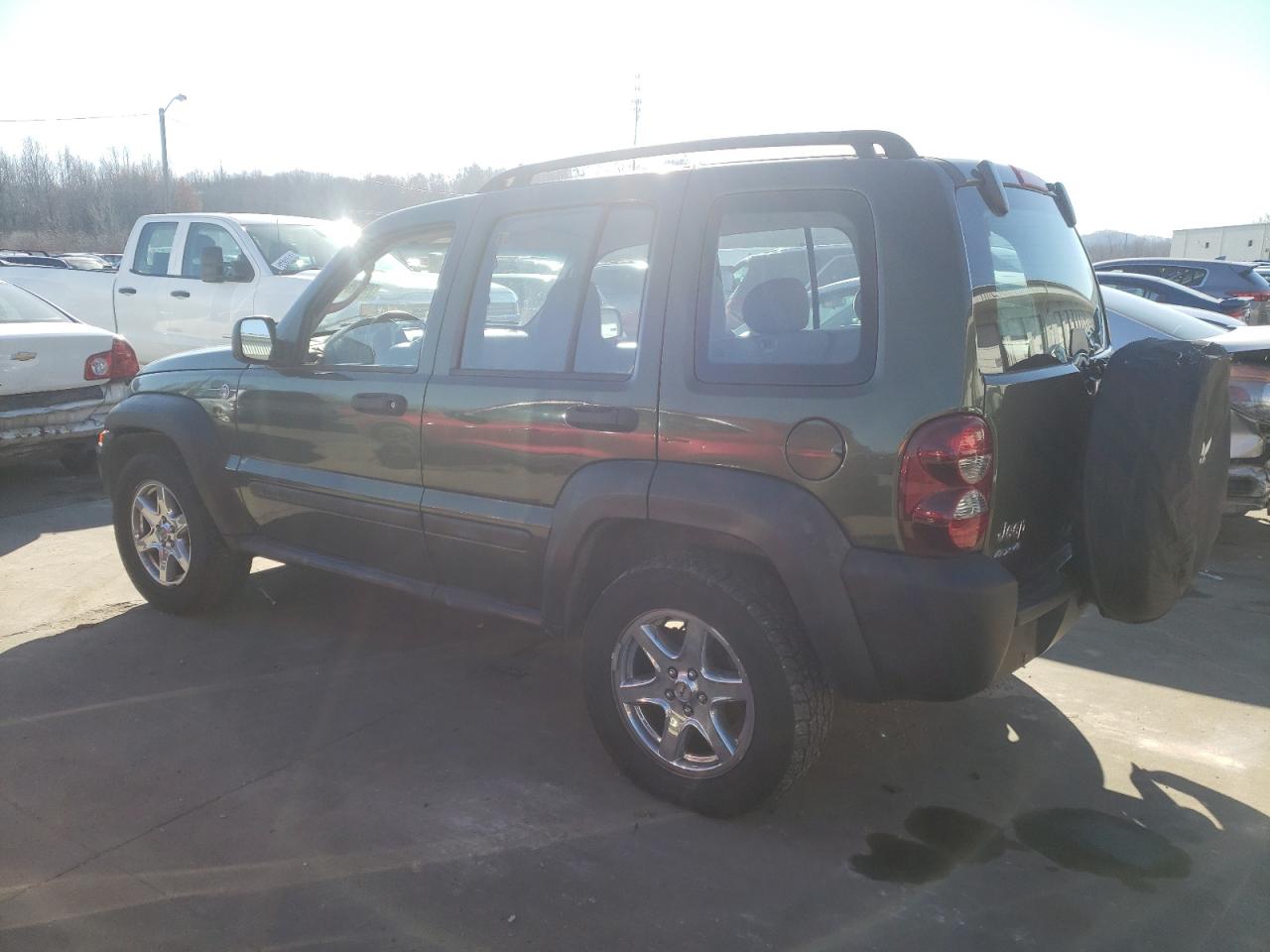 Image 2 of 2007 JEEP LIBERTY SPORT 2007 with VIN 1J4GL48K97W662549