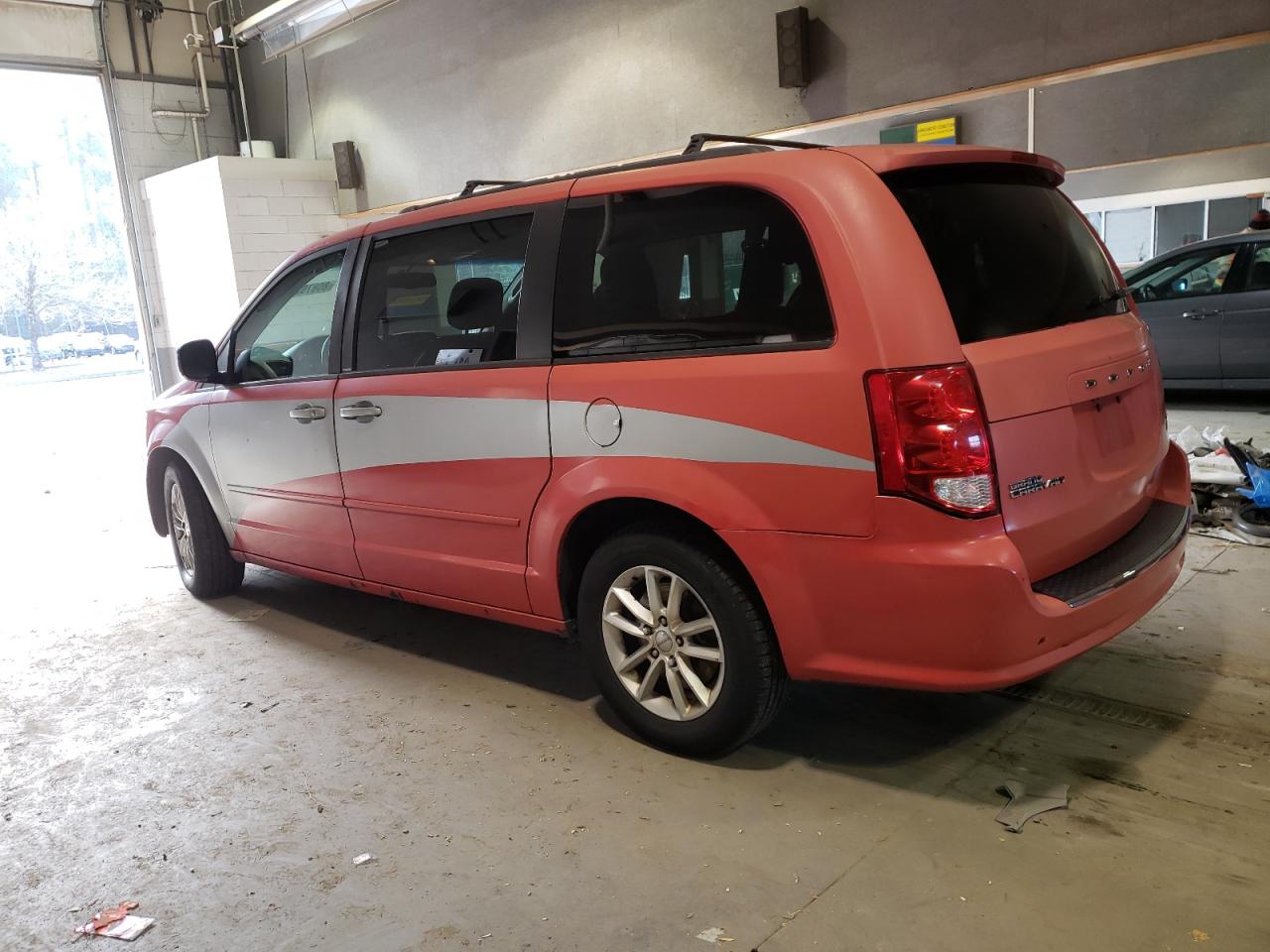 Obraz 2 z 2014 DODGE GRAND CARAVAN SXT 2014 z VIN 2C4RDGCG8ER232971