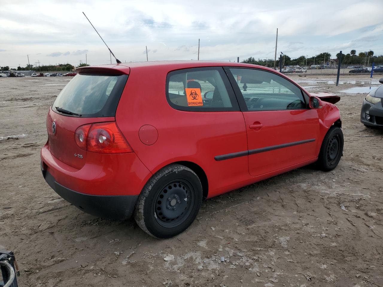 Image 3 of 2008 VOLKSWAGEN RABBIT  2008 with VIN WVWBA71K68W138021