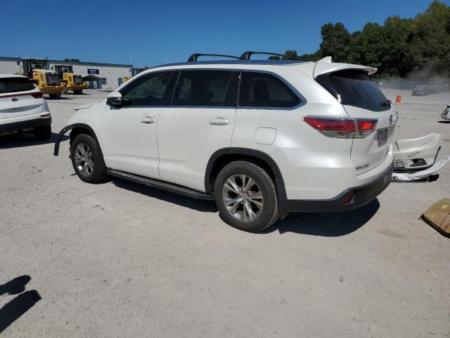 Image 2 of 2015 TOYOTA HIGHLANDER XLE 2015 with VIN 5TDKKRFH2FS046150
