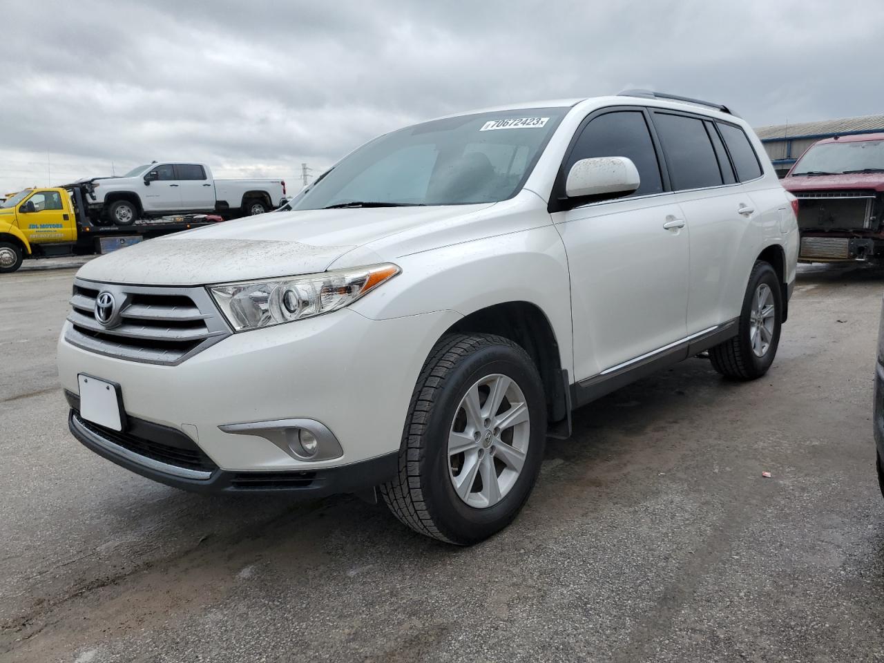 Изображение 1 2013 TOYOTA HIGHLANDER BASE 2013 с VIN 5TDZA3EH4DS042940