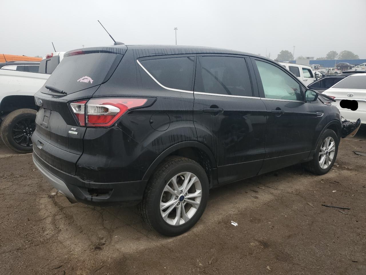 Obraz 3 z 2017 FORD ESCAPE SE 2017 z VIN 1FMCU0GD6HUD57919