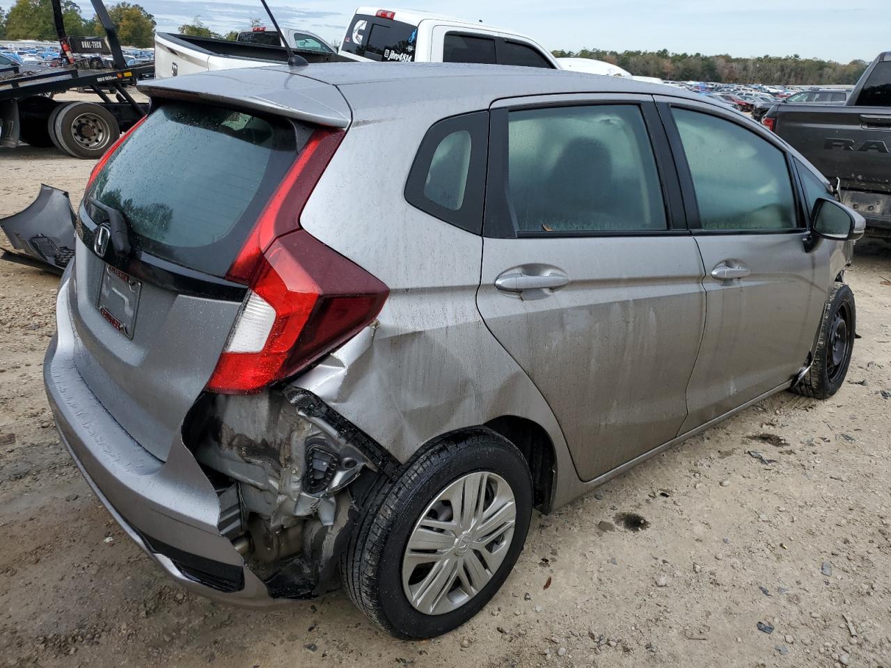 Image 3 of 2019 HONDA FIT LX 2019 with VIN 3HGGK5H41KM704819