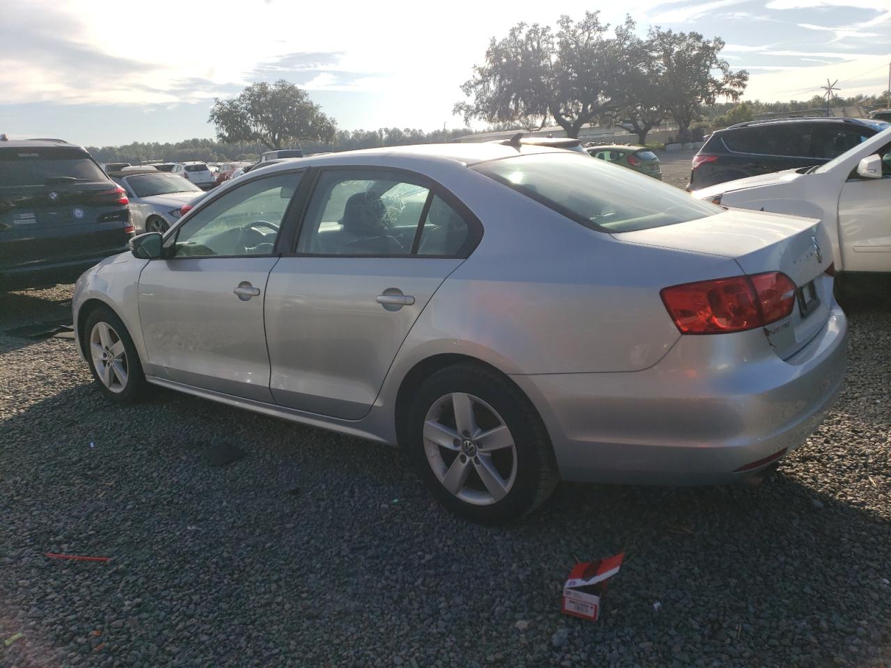Obraz 2 z 2014 VOLKSWAGEN JETTA SE 2014 z VIN 3VWD17AJ9EM305383