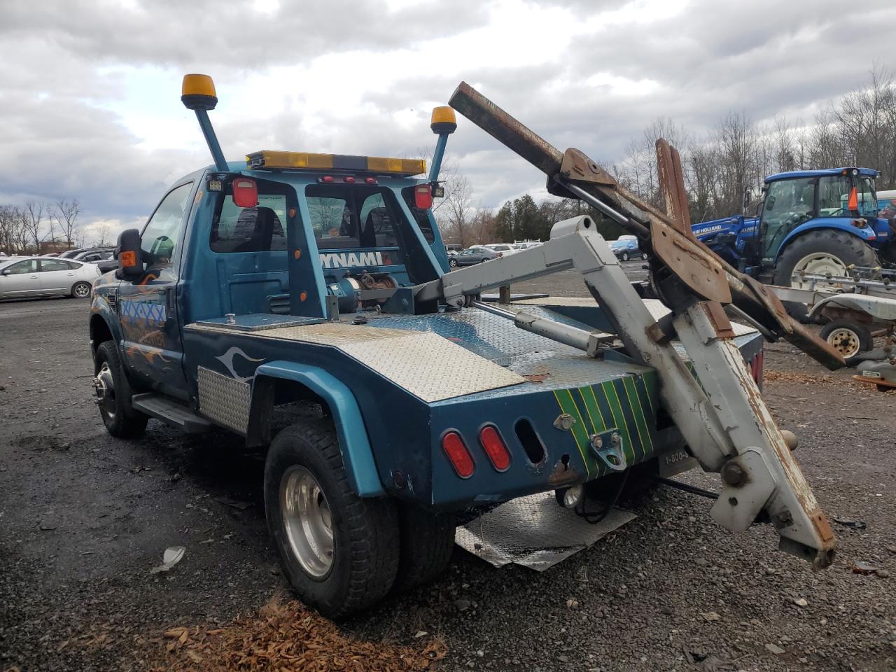 Image 2 of 2010 FORD F350 SUPER DUTY 2010 with VIN 1FDWF3HR6AEA16104
