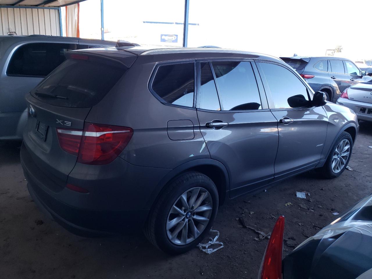 Obraz 3 z 2014 BMW X3 XDRIVE28I 2014 z VIN 5UXWX9C51E0D25279