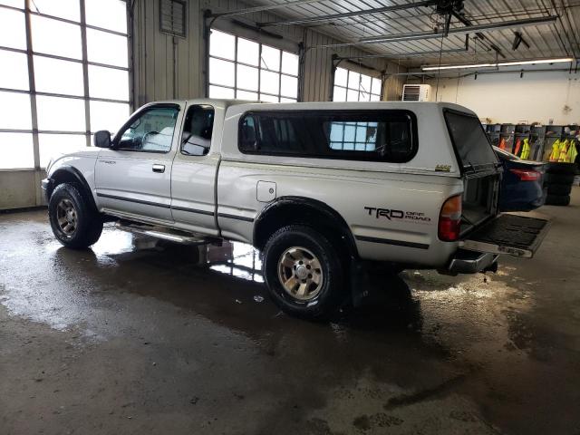 Изображение 2 2000 TOYOTA TACOMA XTRACAB 2000 с VIN 4TAWN72NXYZ659140