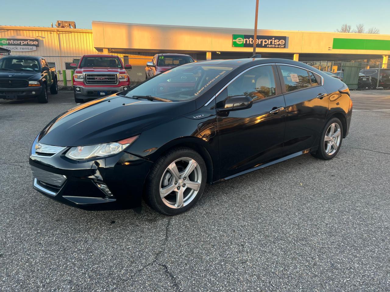 Изображение 2 2017 CHEVROLET VOLT LT 2017 с VIN 1G1RC6S53HU206811
