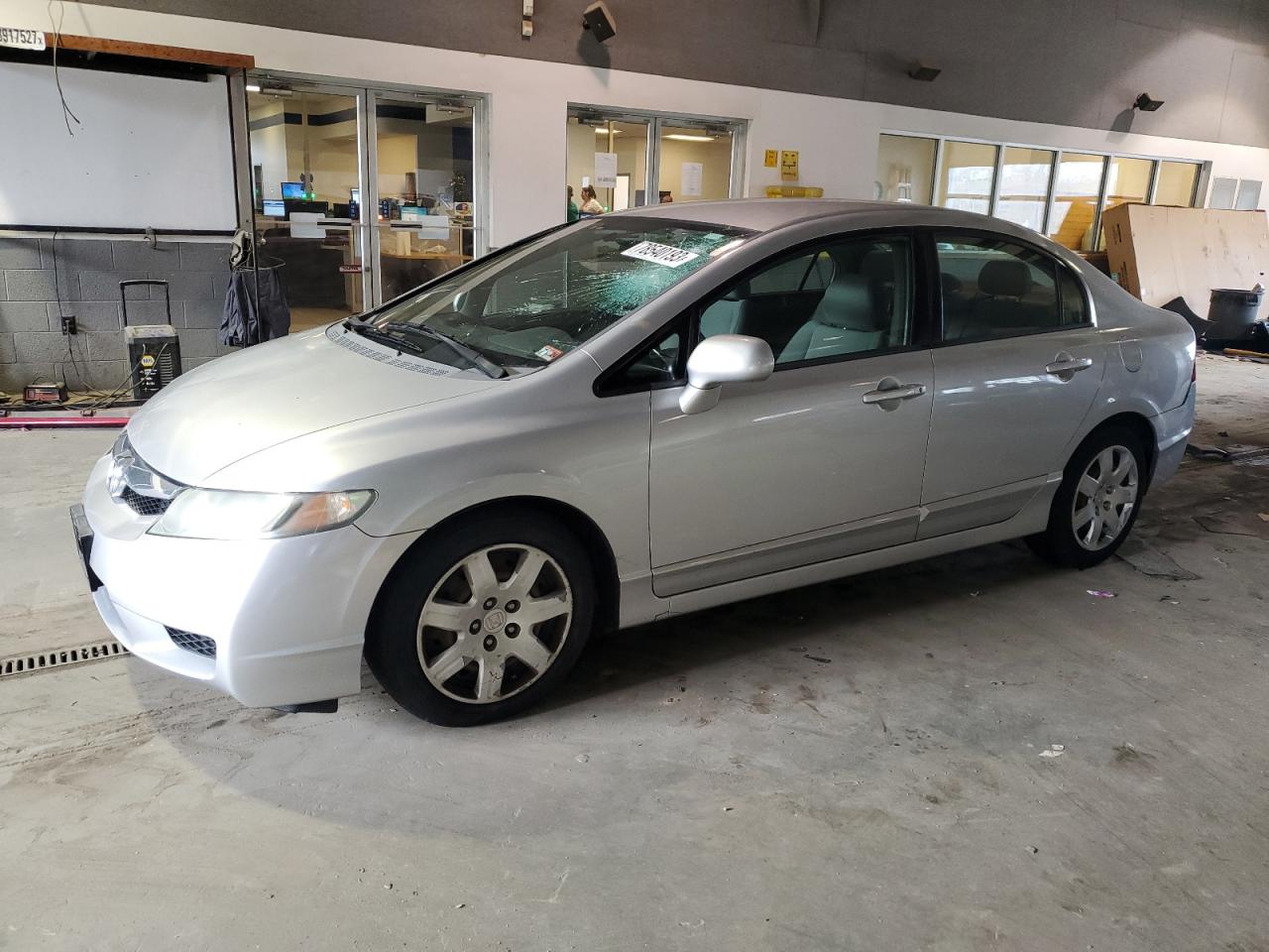 Image 1 of 2010 HONDA CIVIC LX 2010 with VIN 2HGFA1F50AH302029