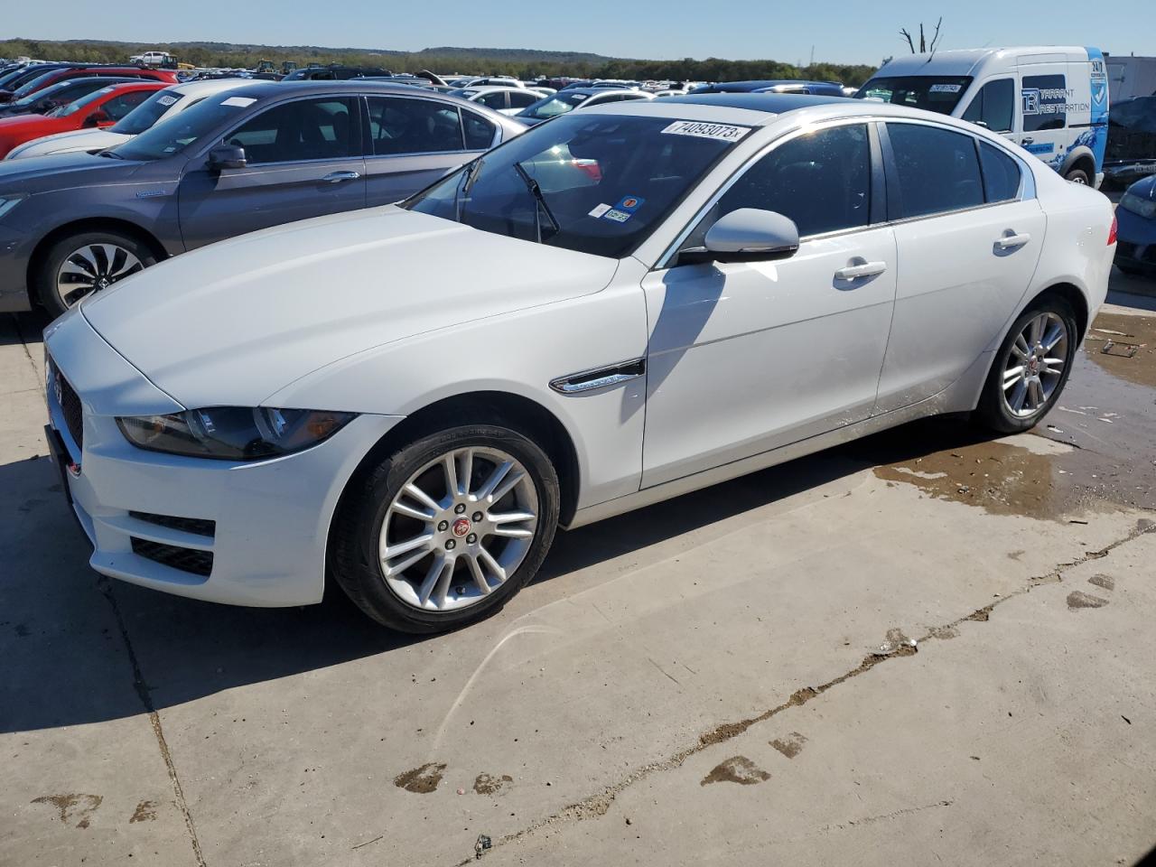 2017 JAGUAR XE PREMIUM 2017 image