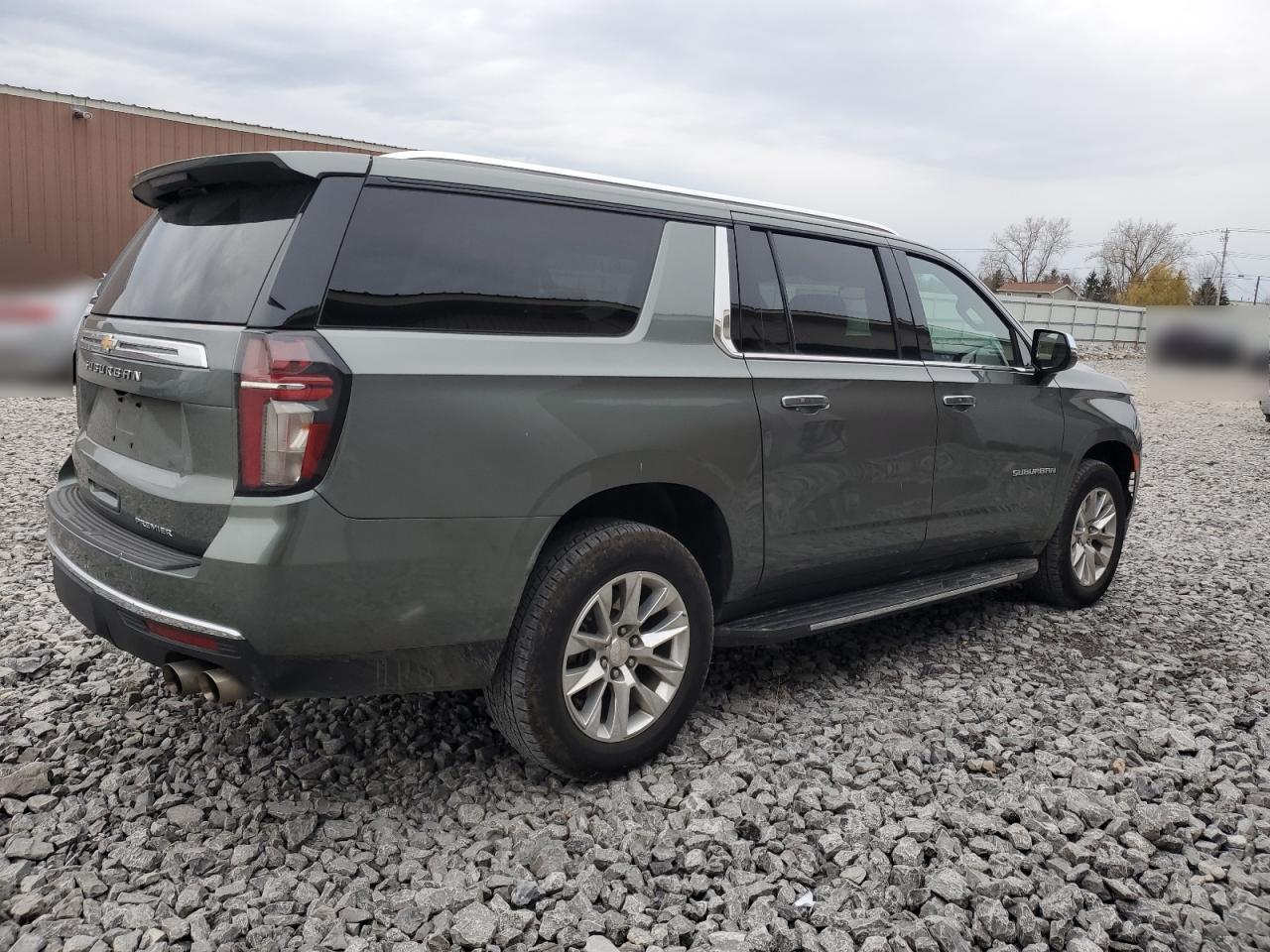 Image 3 of 2023 CHEVROLET SUBURBAN C1500 PREMIER 2023 with VIN 1GNSCFKD7PR168217