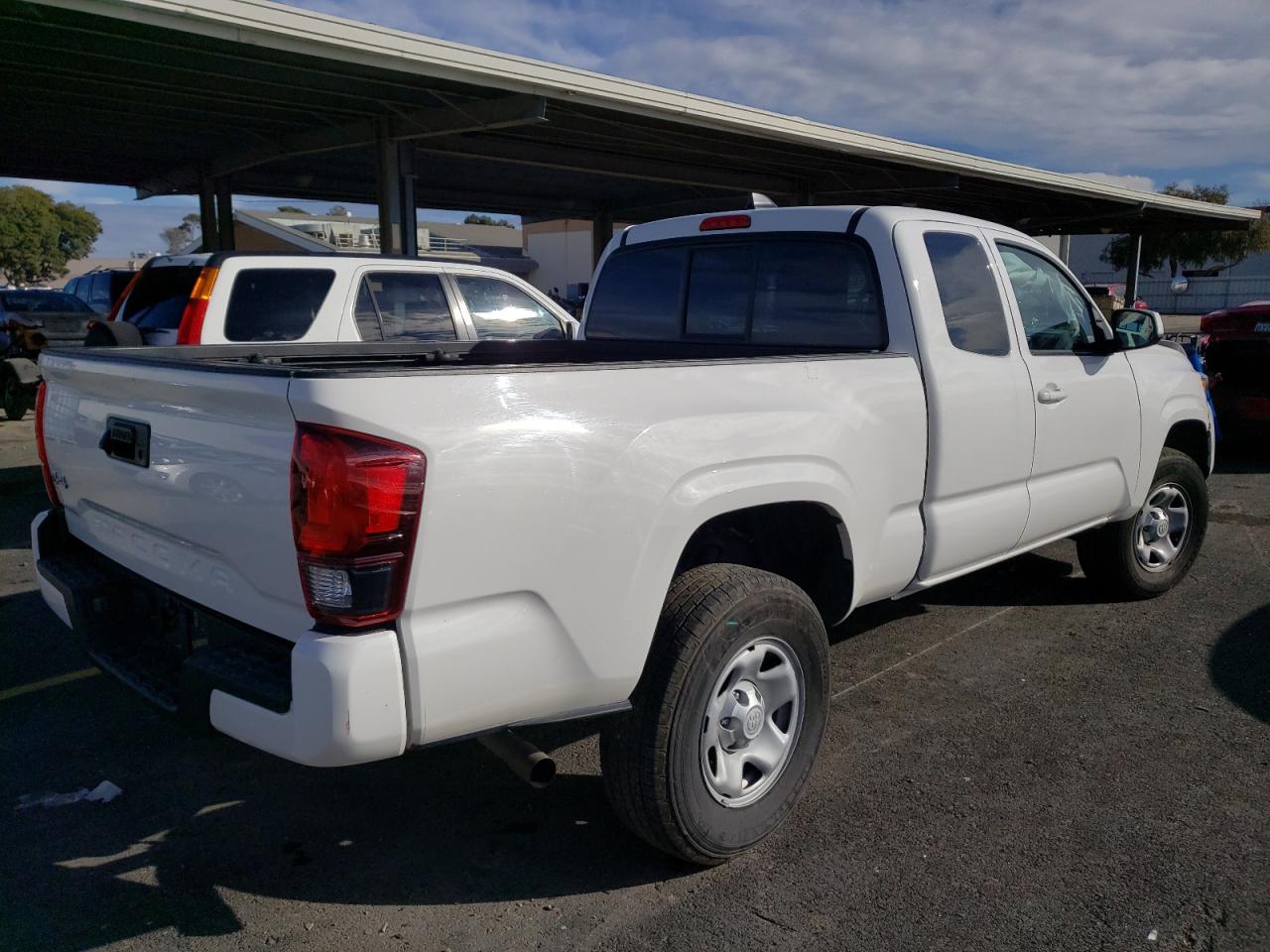 Image 3 of 2022 TOYOTA TACOMA ACCESS CAB 2022 with VIN 3TYSX5ENXNT016625