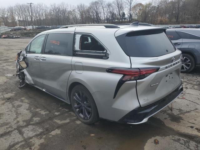 Image 2 of 2022 TOYOTA SIENNA XSE 2022 with VIN 5TDDRKEC3NS133796