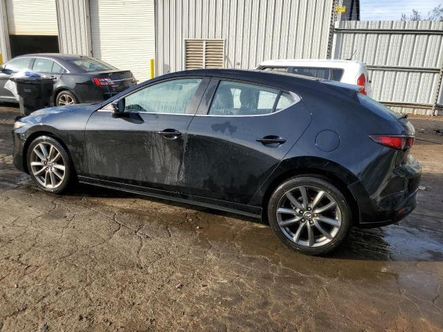 Obraz 2 z 2019 Mazda 3 2019 z VIN JM1BPAJM8K1121089