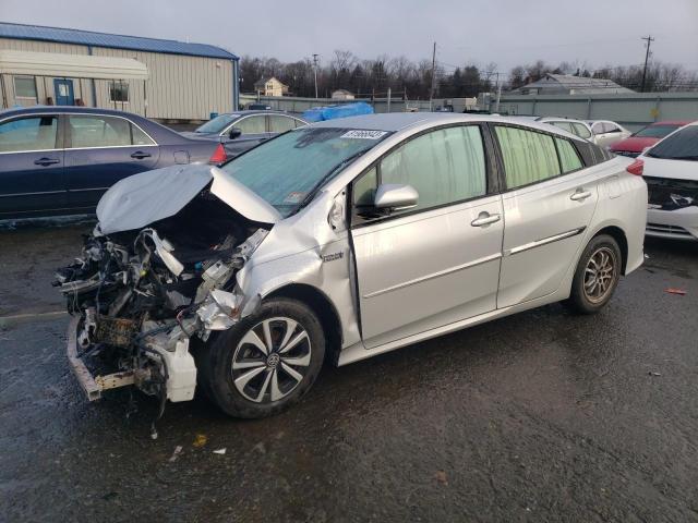 Image 1 of 2017 TOYOTA PRIUS PRIME  2017 with VIN JTDKARFPXH3046900