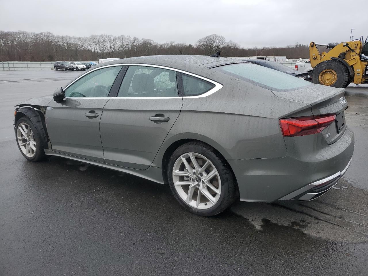 Obraz 2 z 2024 AUDI A5 PREMIUM PLUS 45 2024 z VIN WAUFACF58RA023378