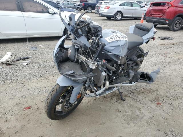 Изображение 2 2022 SUZUKI GSX-R600  2022 с VIN JS1GN7FA0N7100343