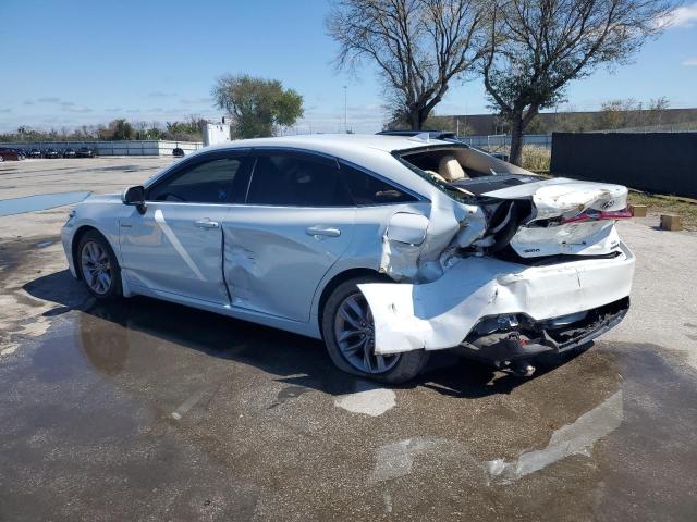 Image 2 of 2019 TOYOTA AVALON XLE 2019 with VIN 4T1B21FB3KU001474