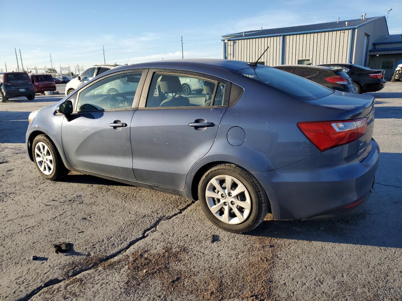 Изображение 2 2016 KIA RIO LX 2016 с VIN KNADM4A34G6575714