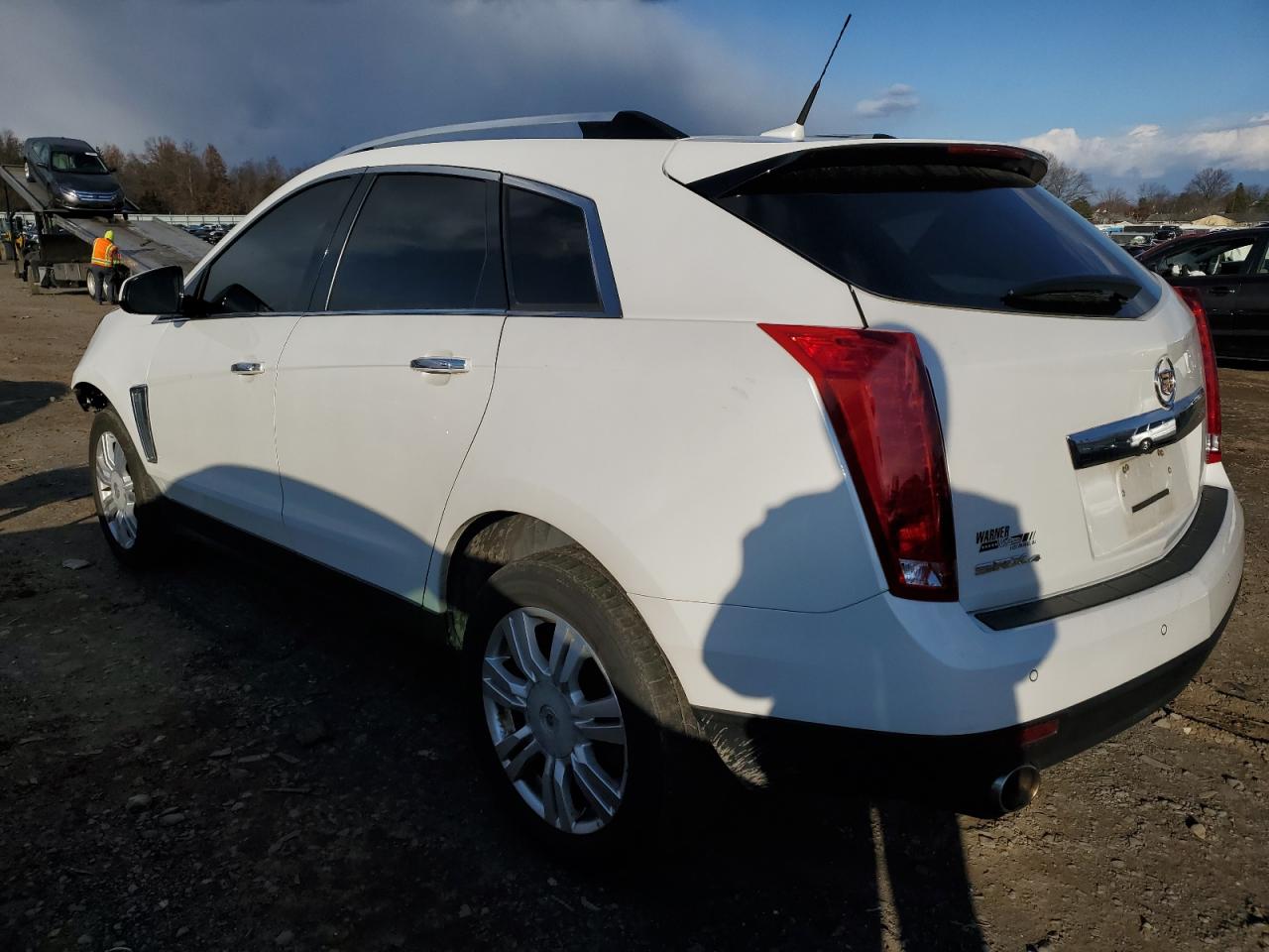 Image 2 of 2014 CADILLAC SRX LUXURY COLLECTION 2014 with VIN 3GYFNEE31ES681551