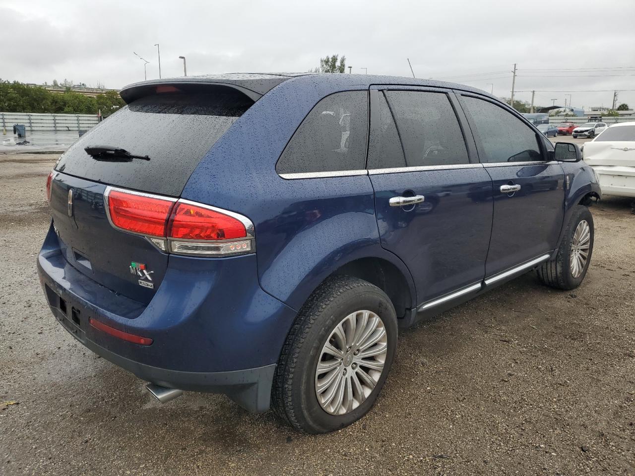 Obraz 3 z 2012 LINCOLN MKX  2012 z VIN 2LMDJ8JK9CBL15993