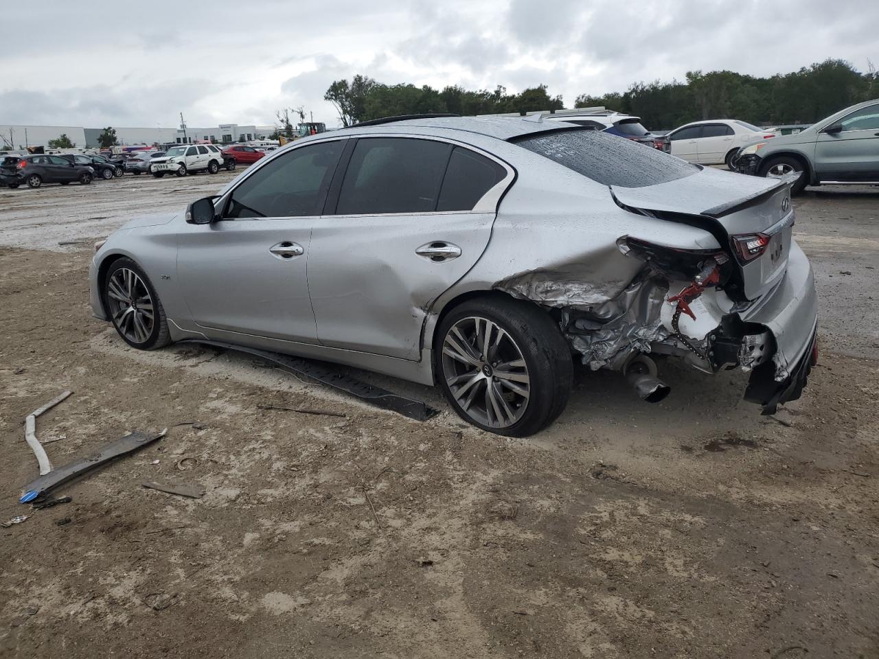 Image 2 of 2018 INFINITI Q50 LUXE 2018 with VIN JN1EV7AP3JM351347