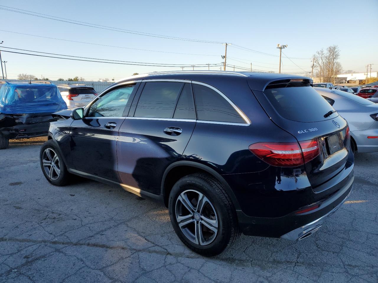 Image 2 of 2016 MERCEDES-BENZ GLC 300 4MATIC 2016 with VIN WDC0G4KBXGF067644