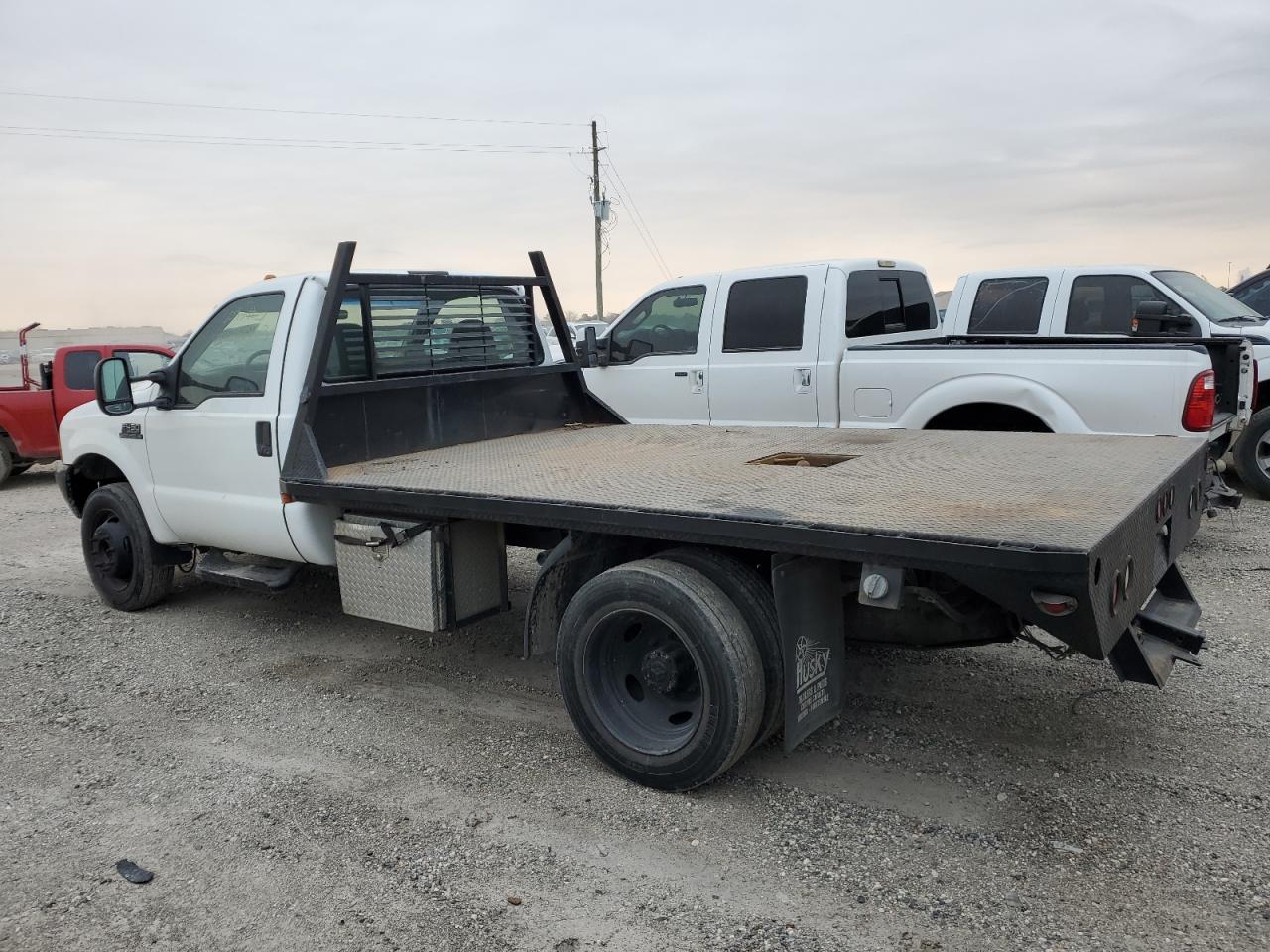 Image 2 of 2001 FORD F450 SUPER DUTY 2001 with VIN 1FDXF46F51EC83611