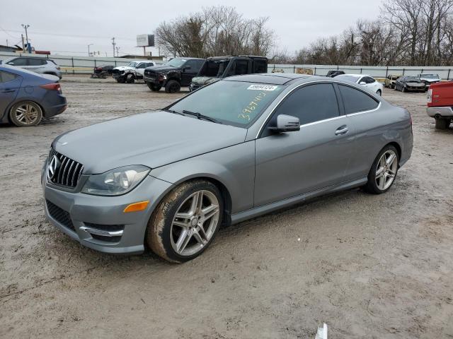 Obraz 1 z 2013 MERCEDES-BENZ C 250 2013 z VIN WDDGJ4HB5DG056656