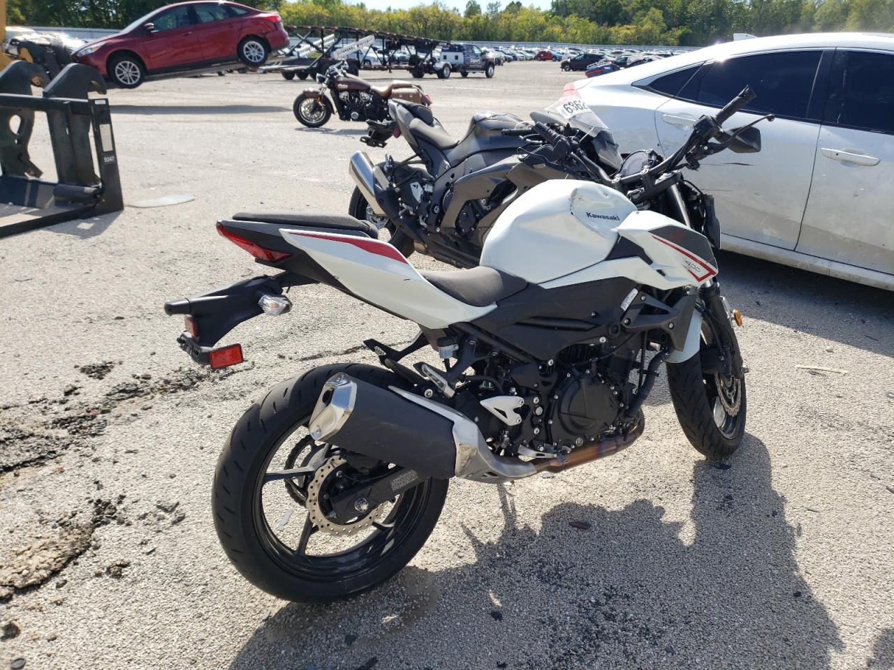 Obraz 3 z Kawasaki Er400 D 2023 z VIN JKAERKD16PDAP6865