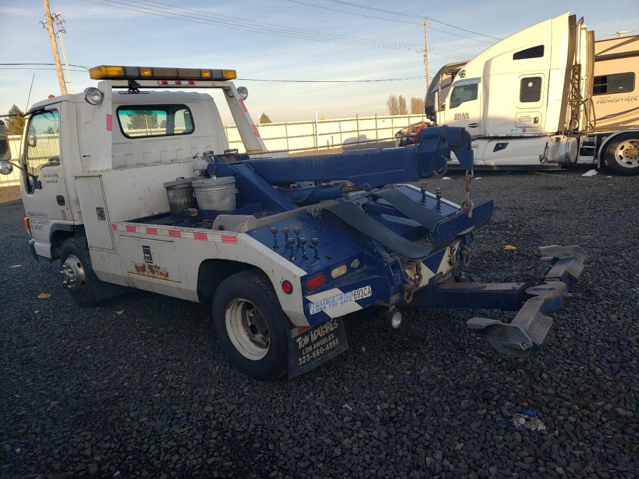 Изображение 2 2005 ISUZU NPR  2005 с VIN JALC4B16157005673