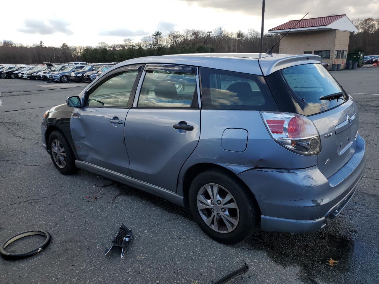 Image 2 of 2007 TOYOTA COROLLA MATRIX XR 2007 with VIN 2T1KR30E47C683509