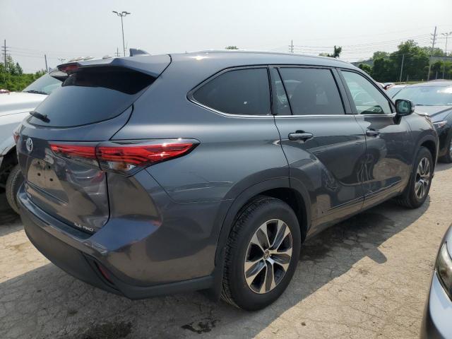 Obraz 3 z 2022 TOYOTA HIGHLANDER XLE 2022 z VIN 5TDGZRBH2NS250419