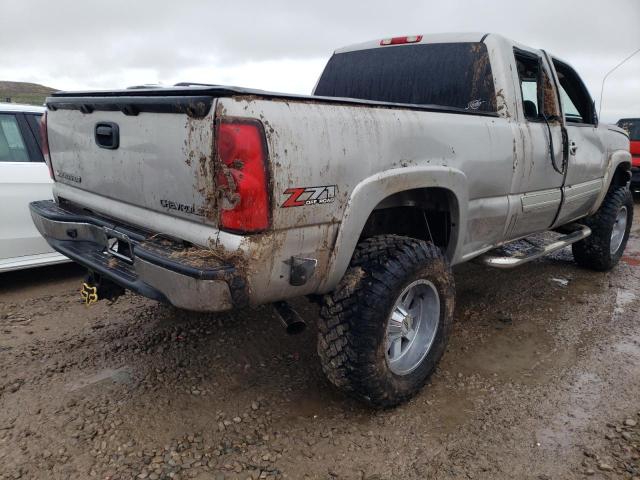 Obraz 3 z 2005 CHEVROLET SILVERADO K1500 2005 z VIN 2GCEK19B951168239