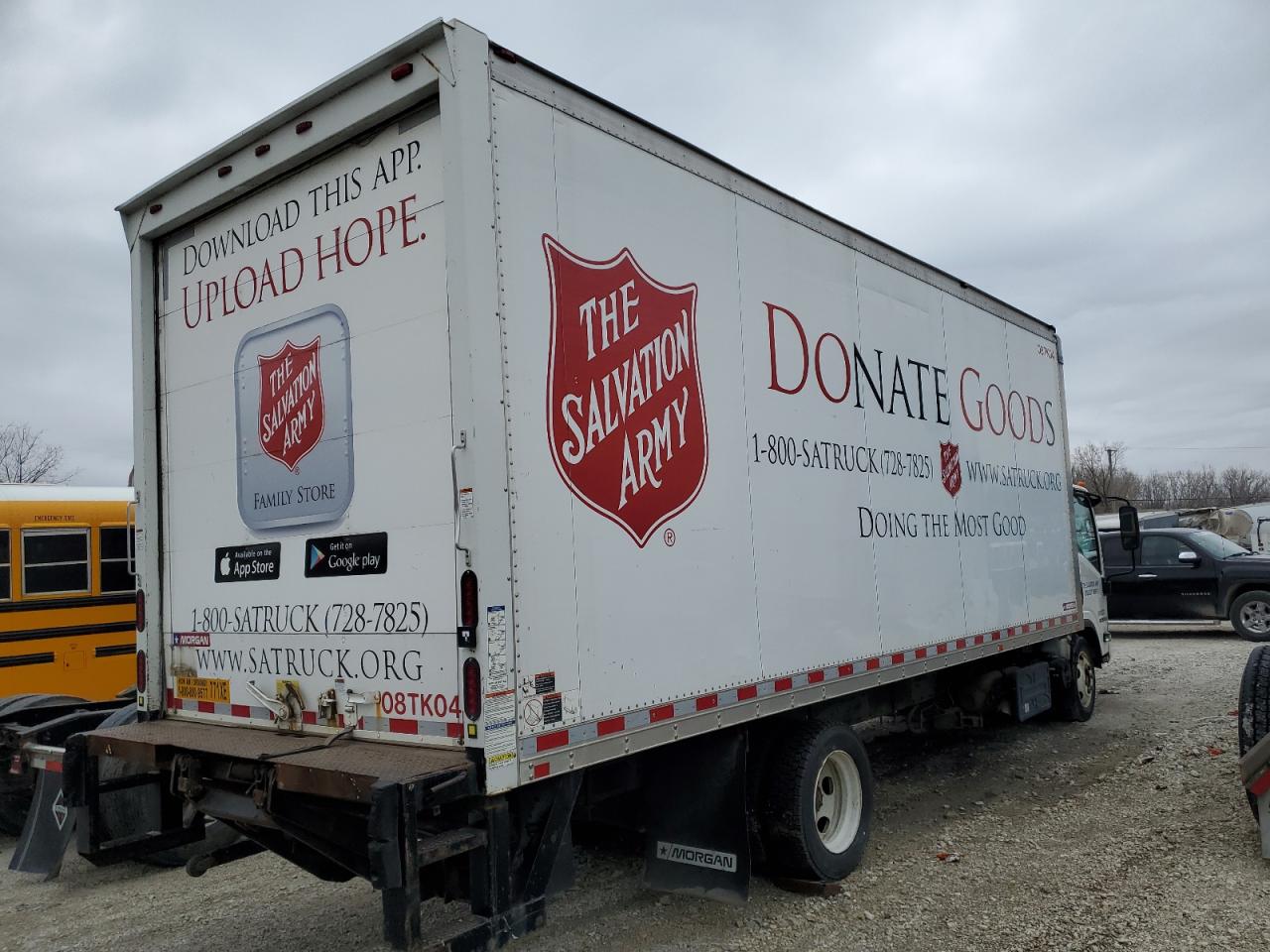 Image 3 of 2015 ISUZU NRR  2015 with VIN JALE5W161F7301789