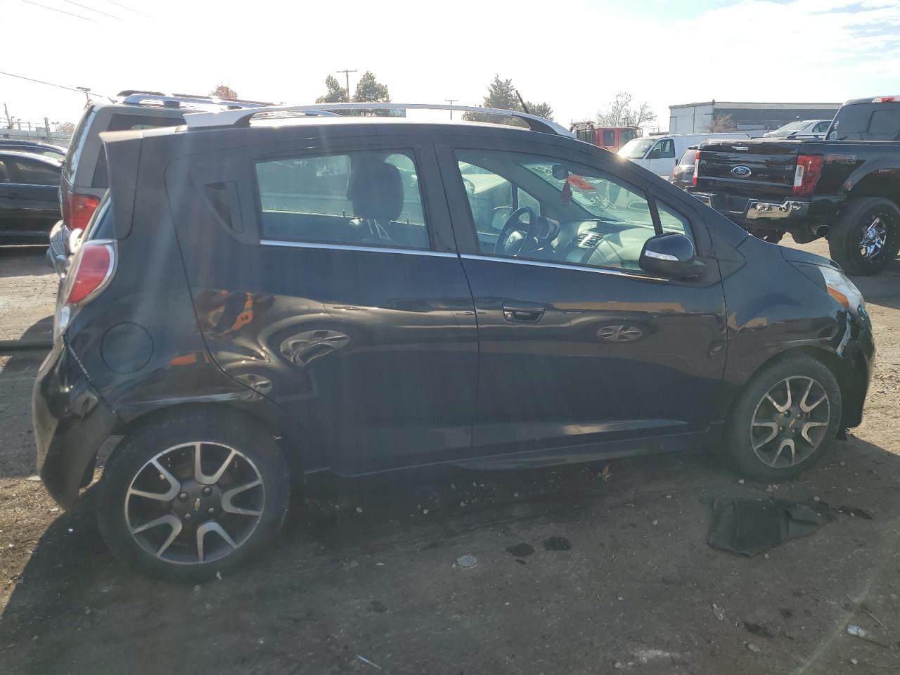Image 3 of 2014 CHEVROLET SPARK 2LT 2014 with VIN KL8CF6S95EC551324