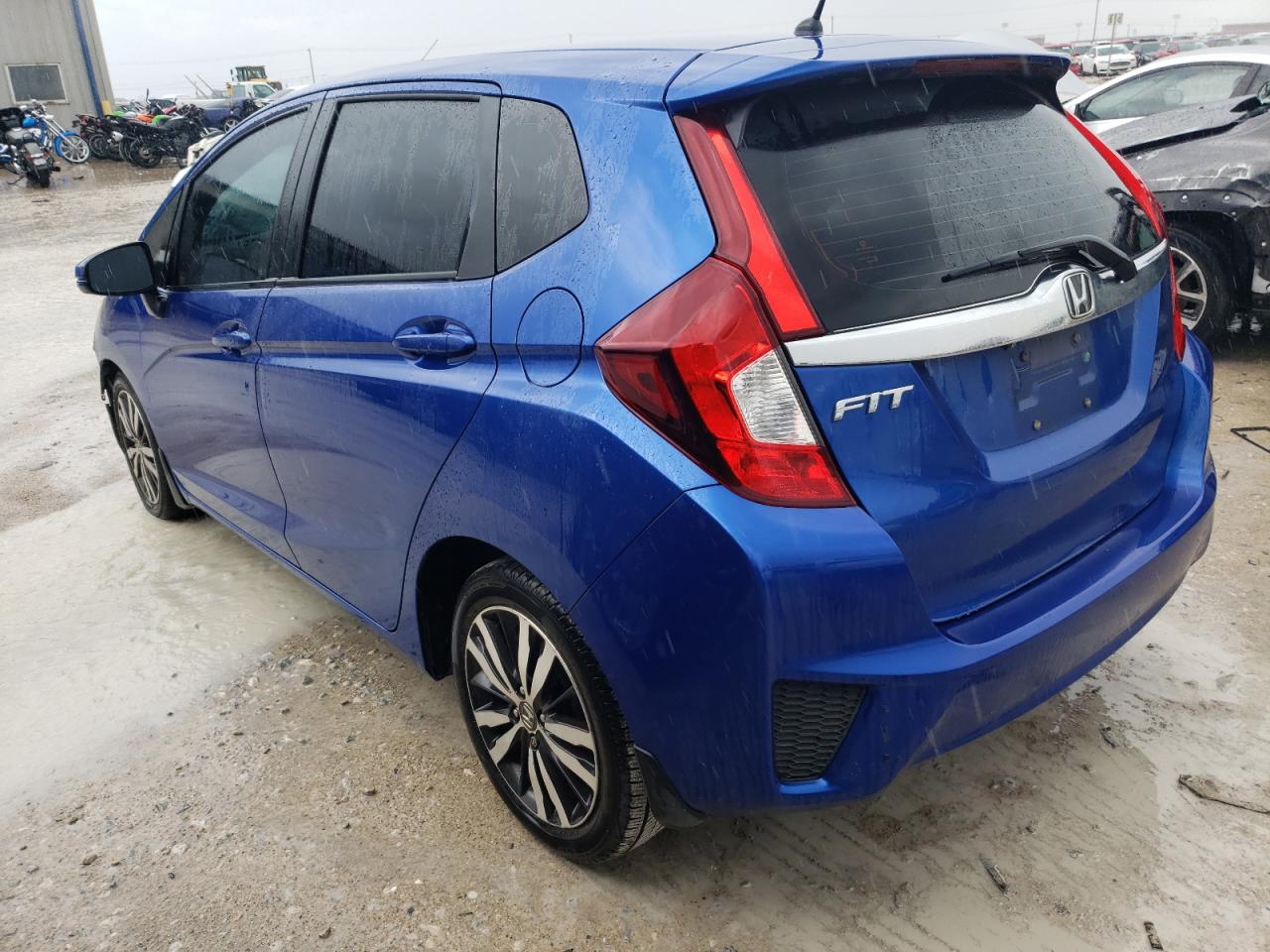 Image 2 of Honda Fit Ex 2015 with VIN 3HGGK5H81FM778671
