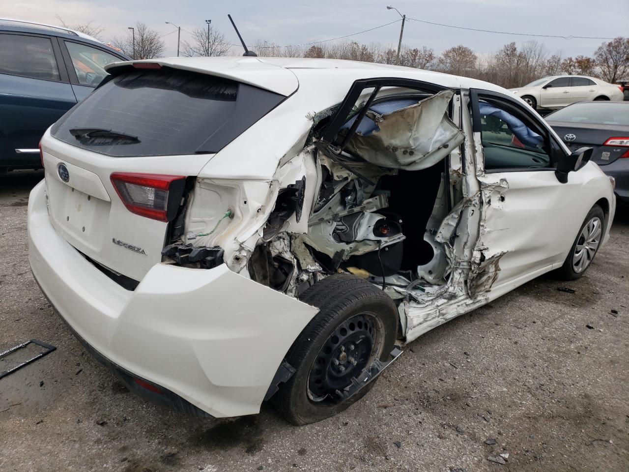 Изображение 3 2022 SUBARU IMPREZA  2022 с VIN 4S3GTAB68N3724876