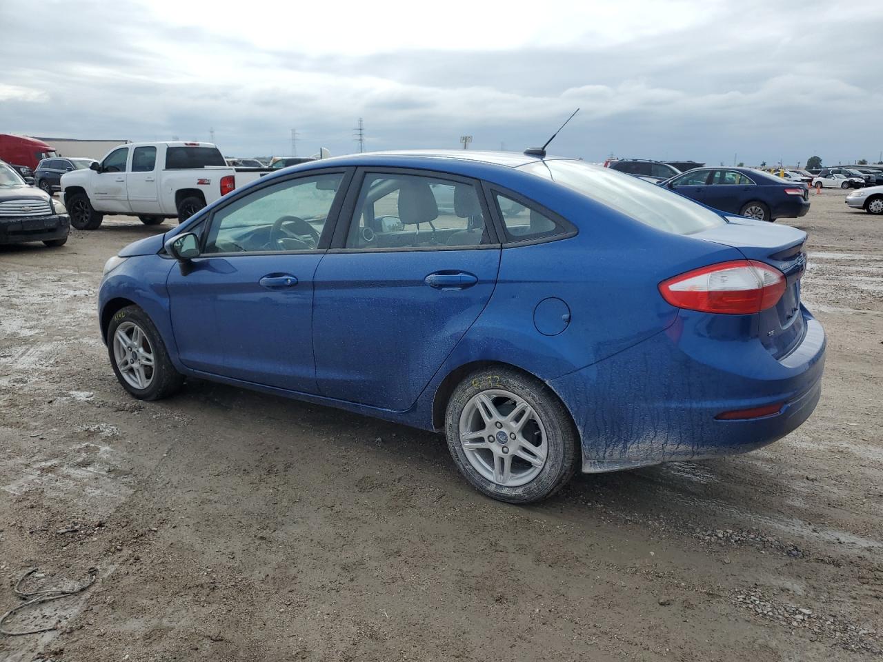 Изображение 2 2019 FORD FIESTA SE 2019 с VIN 3FADP4BJ8KM102176