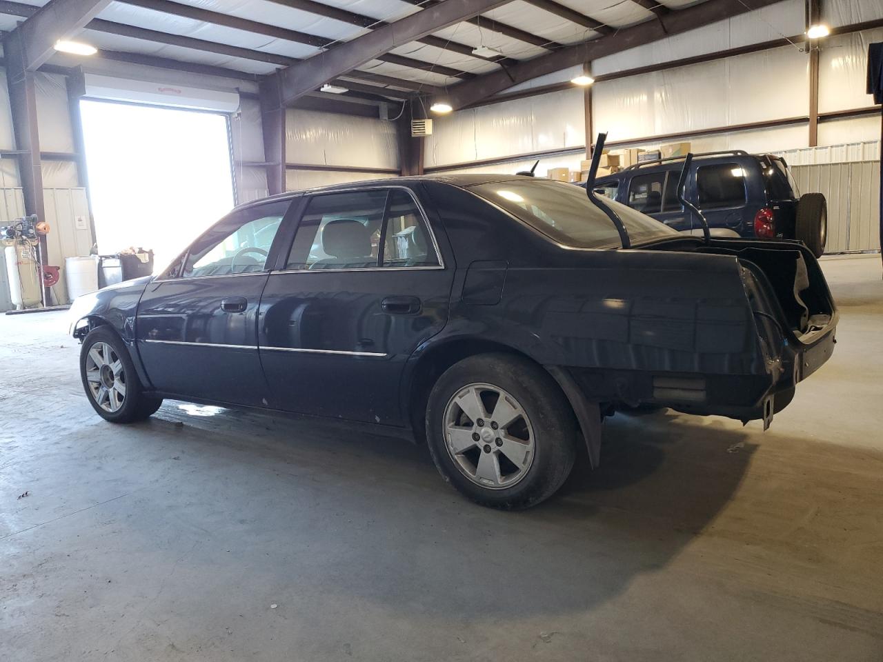 Obraz 2 z 2006 CADILLAC DTS  2006 z VIN 1G6KD57Y36U110342