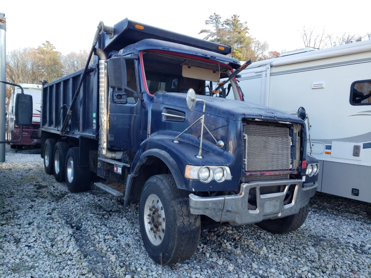 2005 VOLVO VHD  2005 image