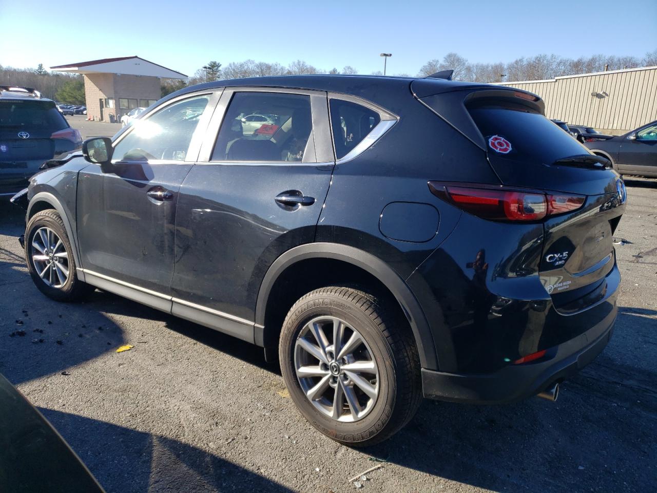 Obraz 2 z 2022 MAZDA CX-5 PREFERRED 2022 z VIN JM3KFBCMXN0613999