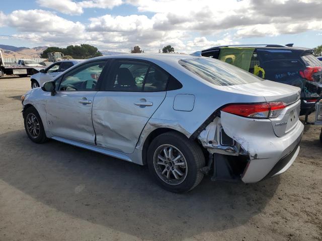 Obraz 2 z 2022 TOYOTA COROLLA LE 2022 z VIN JTDEAMDE8NJ044619