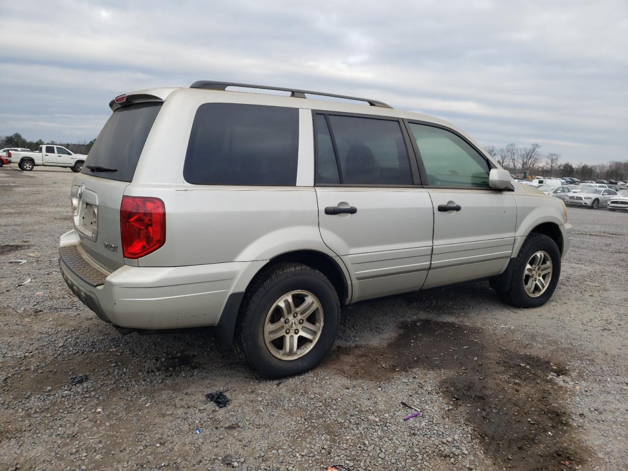 Image 3 of 2003 HONDA PILOT EX 2003 with VIN 2HKYF18454H587254