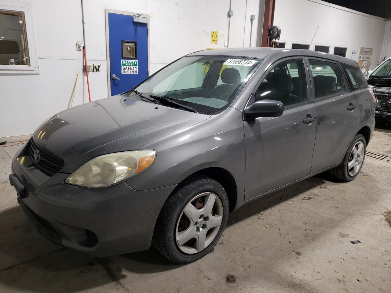 Image 1 of 2006 TOYOTA COROLLA MATRIX BASE 2006 with VIN 2T1LR30E06C561555