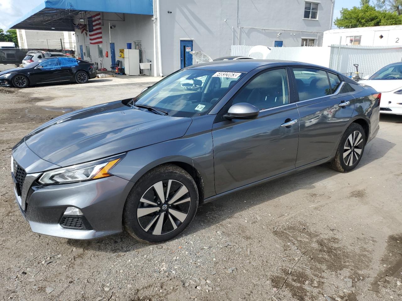 Изображение 1 2022 NISSAN ALTIMA SV 2022 с VIN 1N4BL4DW8NN356623
